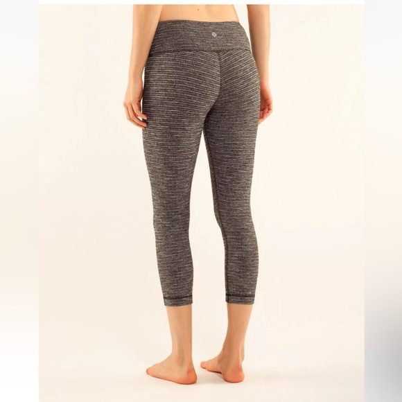 Lululemon Wunder Under 21" Crop Leggings Luon Variegated Knit Heathered - Picture 2 of 5